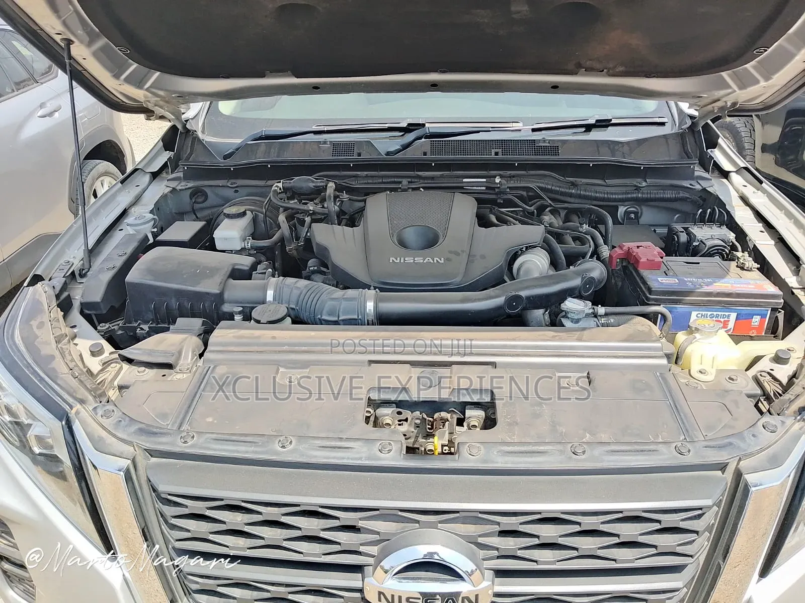 Nissan Navara 2021 Silver