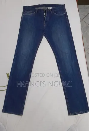 Navy Blue H&M Denim/ Jeans Waist 34, Length 40