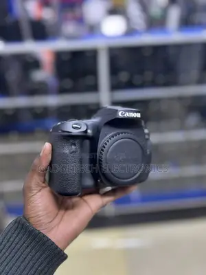 Canon EOS 80D Body