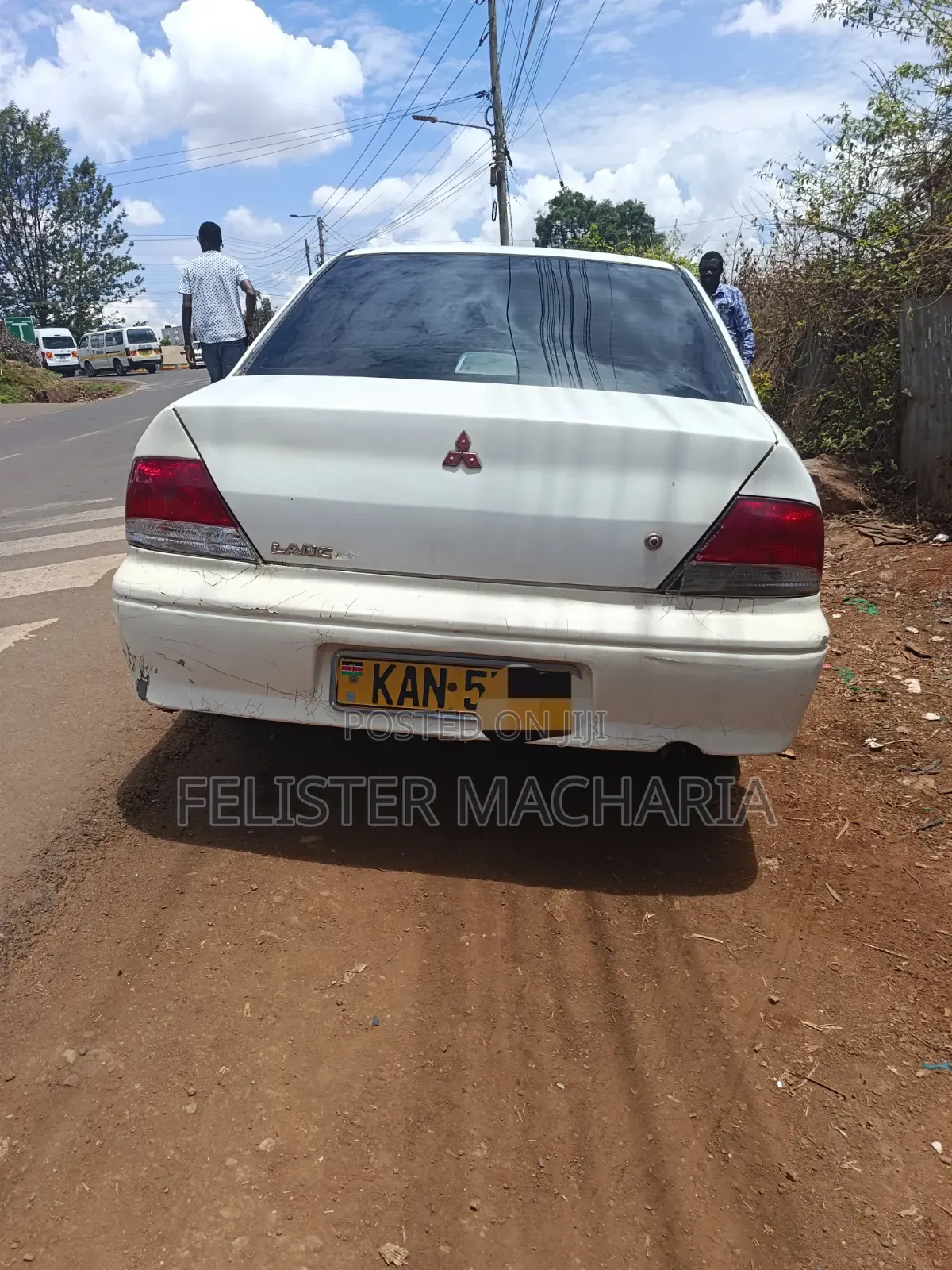 Mitsubishi Lancer 2002 White