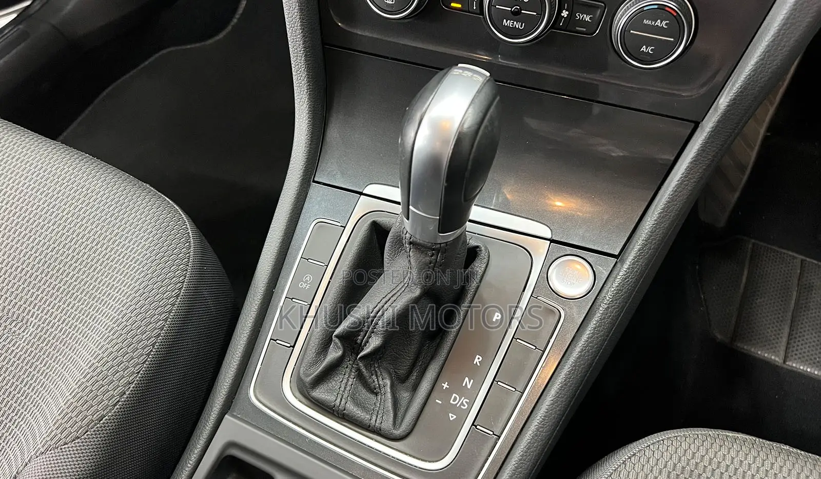 Volkswagen Golf 2018 Black
