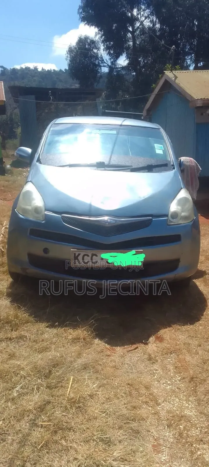 Toyota Ractis 2007