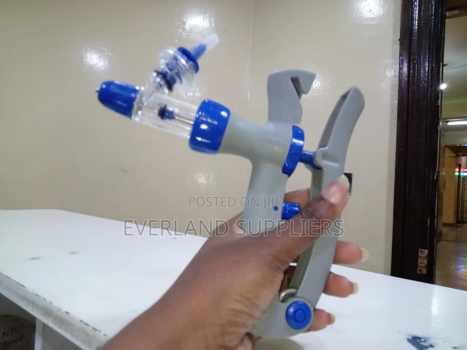 Compact Farm Equipment Vaccinator - 1 Ml