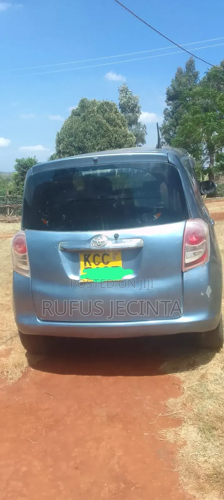Toyota Ractis 2007