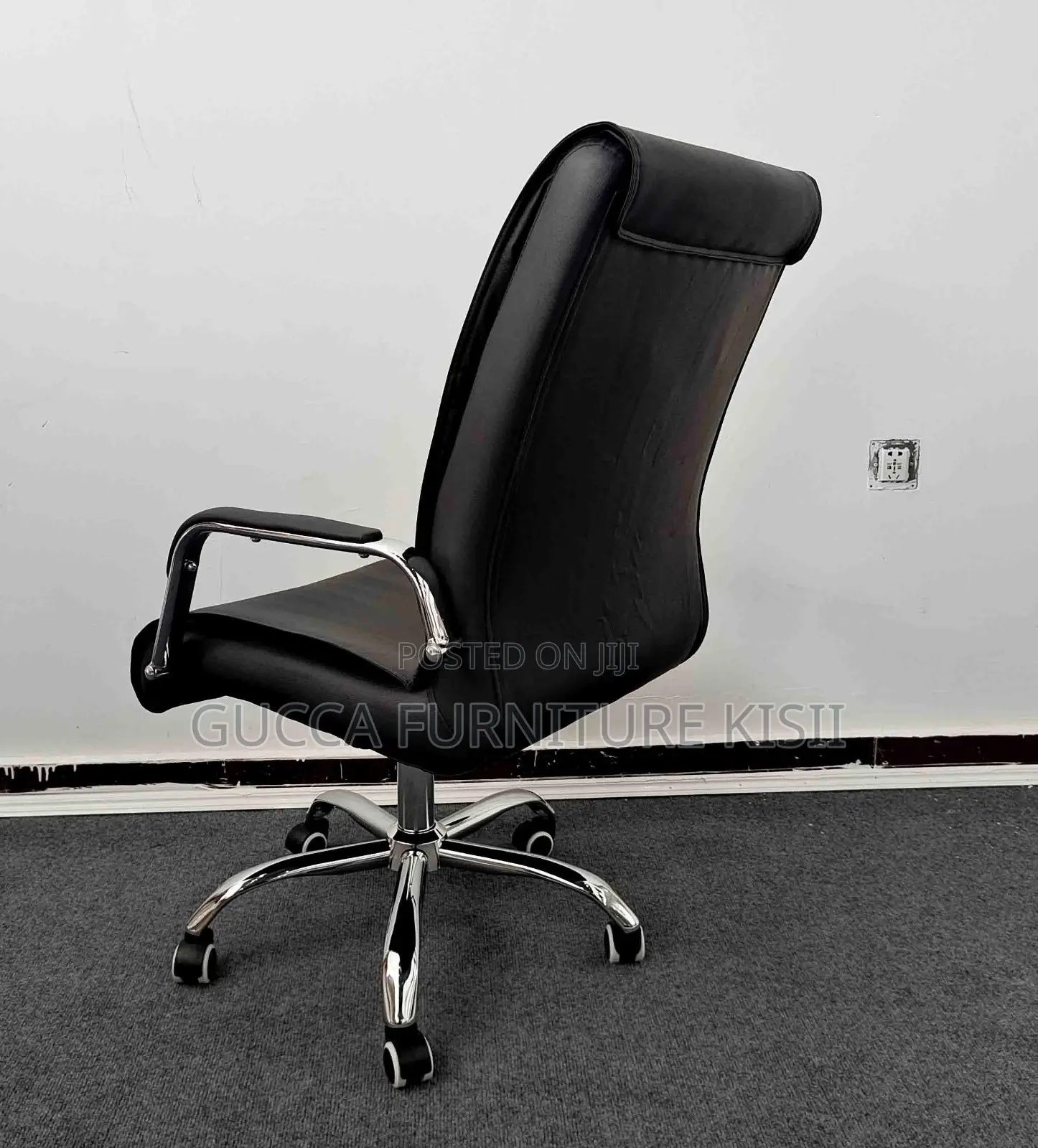 Medium Back Ergonomic Leather Workstation Chair
