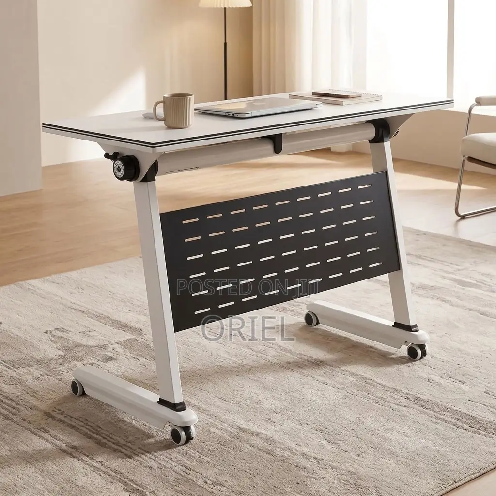 Foldable Seminar Table – Portable Training and Conference Desk