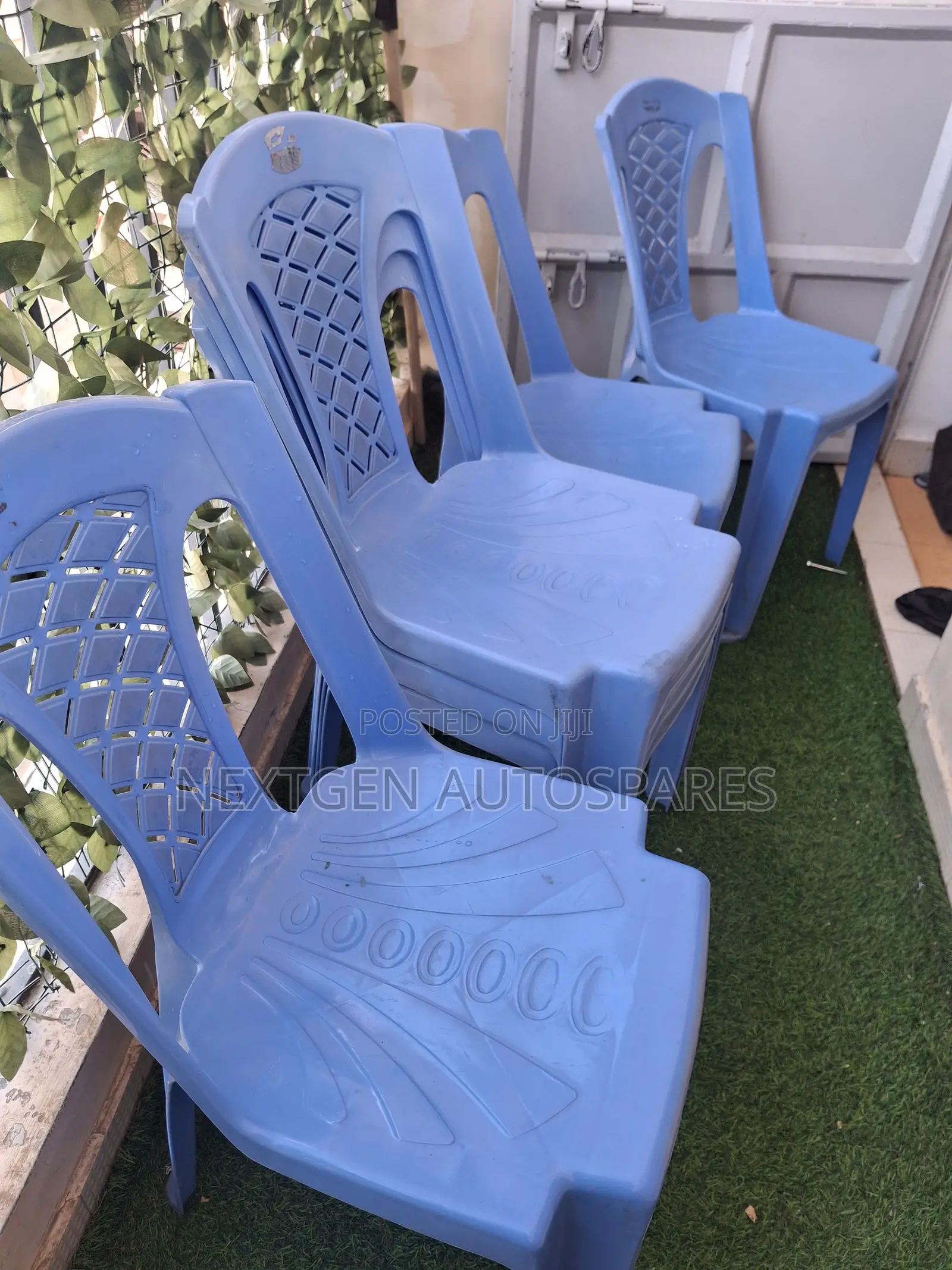 Kenpoly Plastic Chairs
