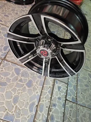 RIMS SIZE (14) NISSAN VANNET (5 Holes) Set of 4
