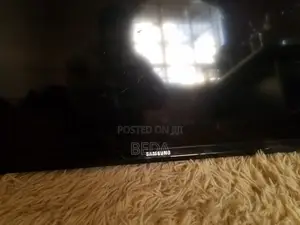 Samsung LED TV 32"