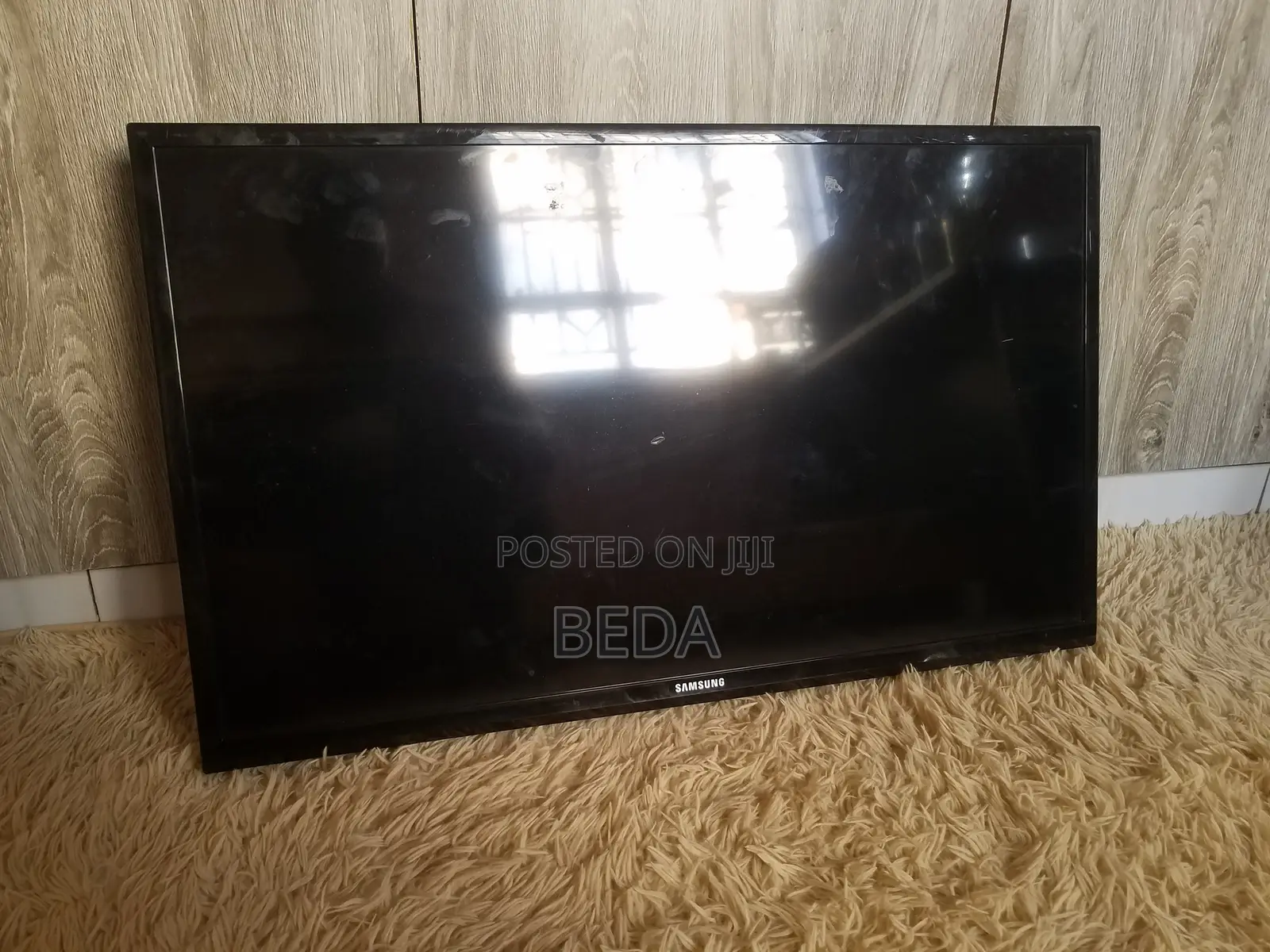 Samsung LED TV 32"