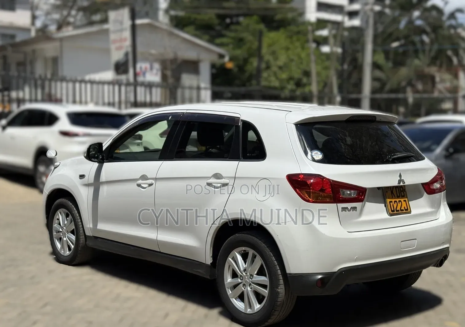 Mitsubishi RVR 2013 White