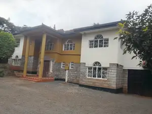 5bdrm Maisonette in Hardy for sale
