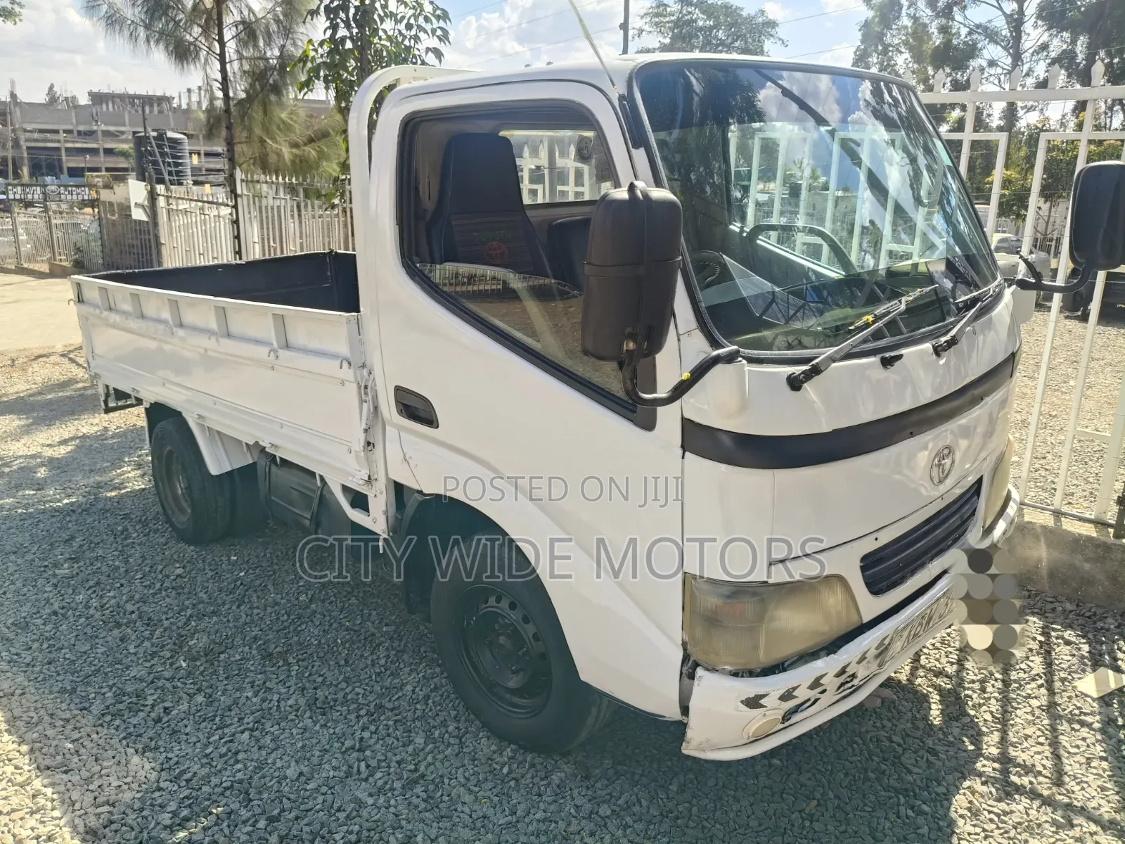 Toyota Dyna 2007 White