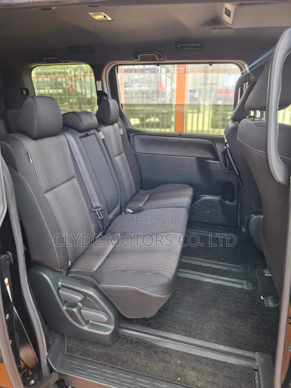 Toyota Voxy 2019 Green