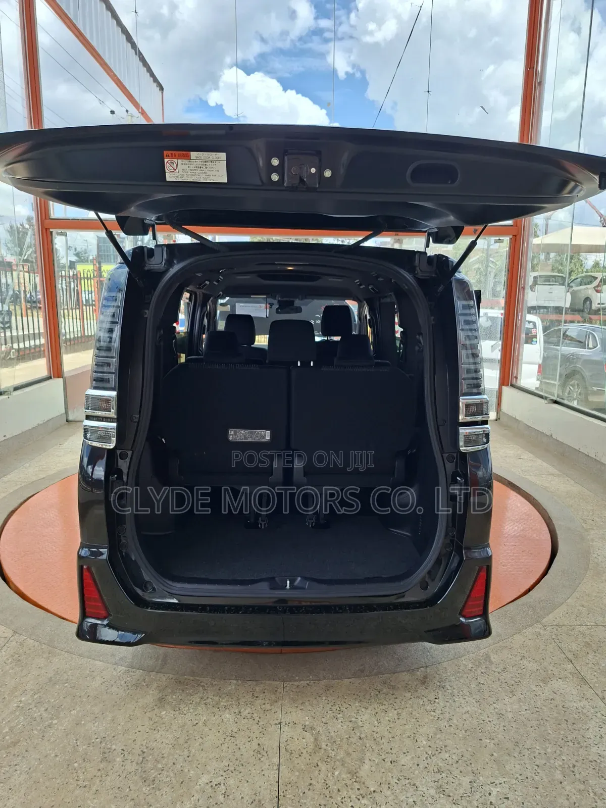 Toyota Voxy 2019 Green