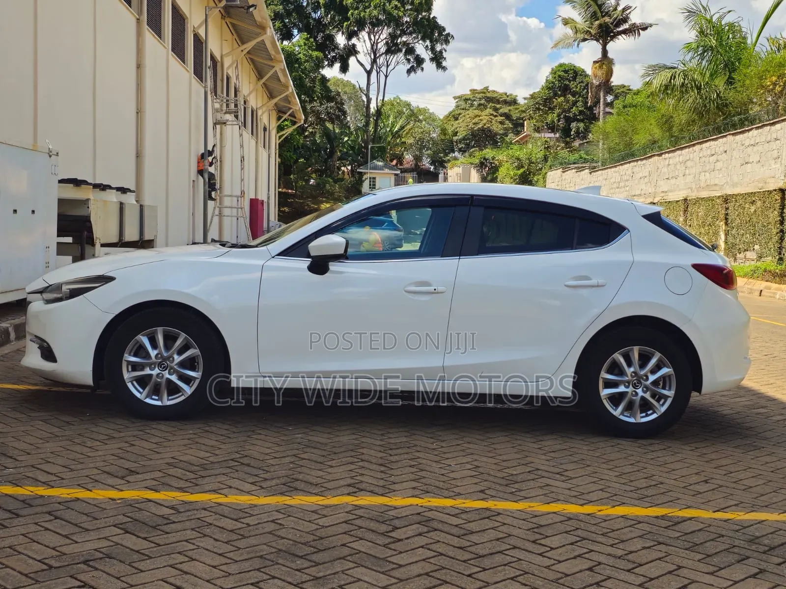 Mazda Axela 2016 White