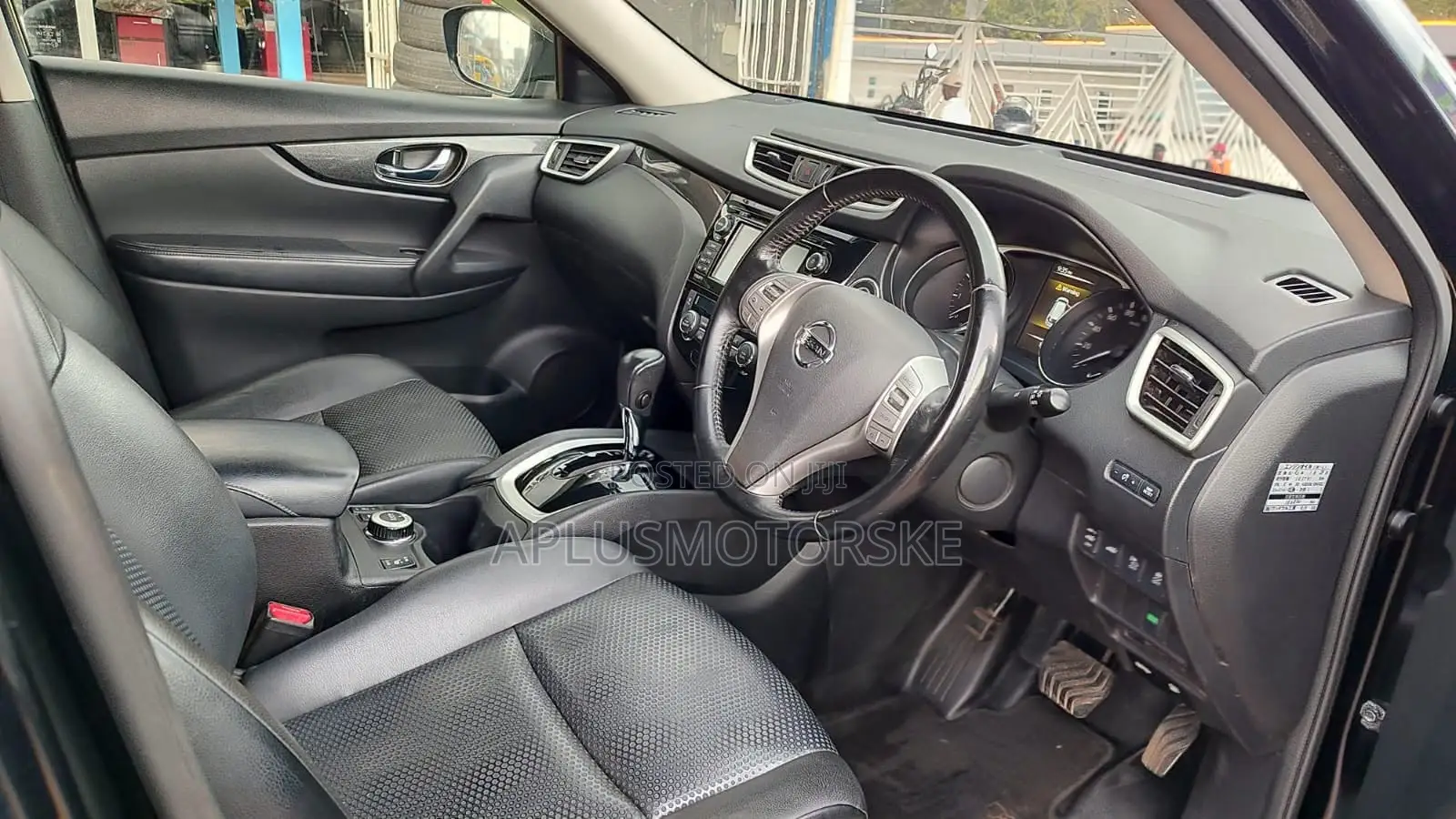 Nissan X-Trail 2.0 Hybrid AWD 2017 Black