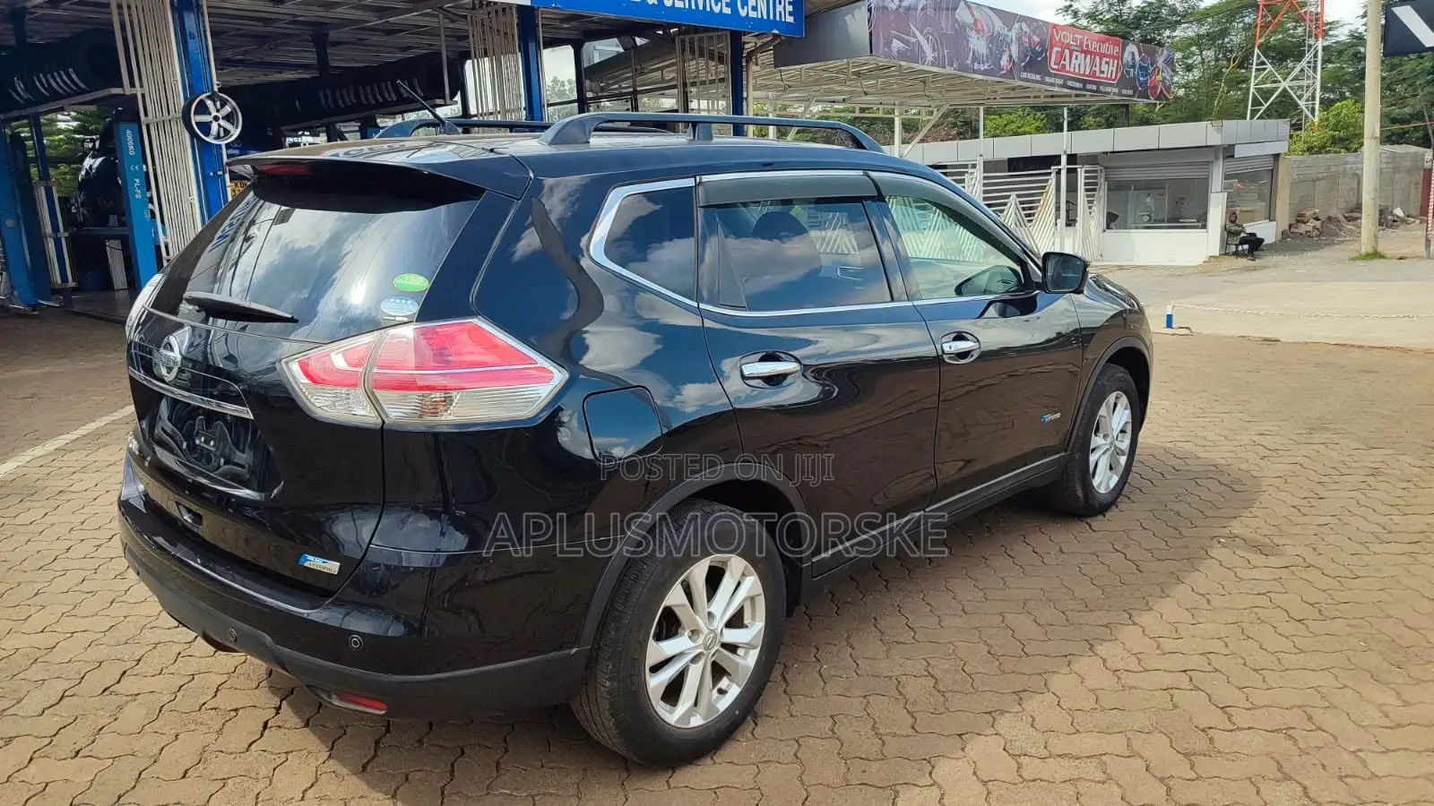 Nissan X-Trail 2.0 Hybrid AWD 2017 Black
