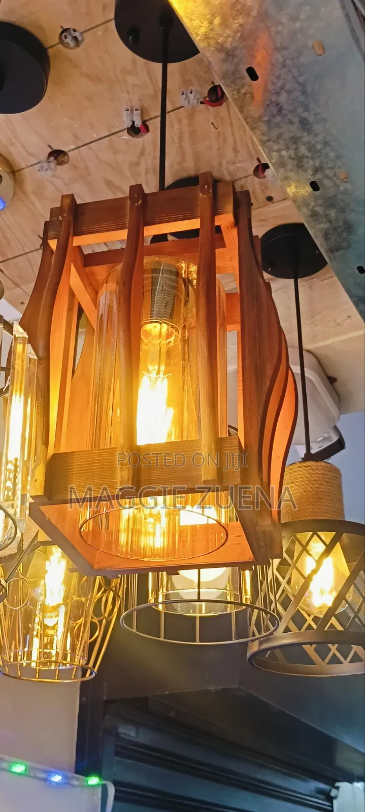 Wooden Model Hanging Light