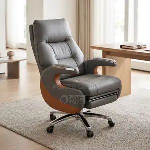 Heavy-Duty Executive Office Chair – Premium Leather Office Seat