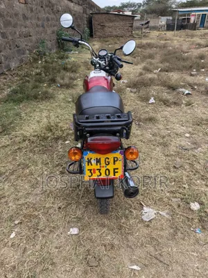 Bajaj Boxer 100 2024 Red