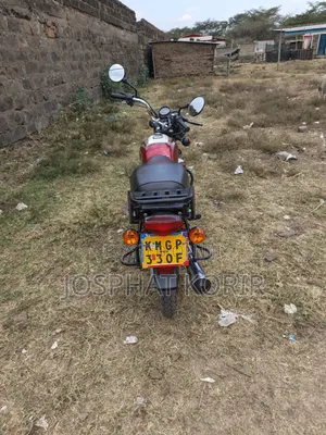 Bajaj Boxer 100 2024 Red