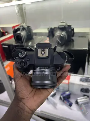 Canon EOS M50 Mirrorless