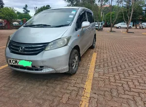 Honda Freed 2010 Silver