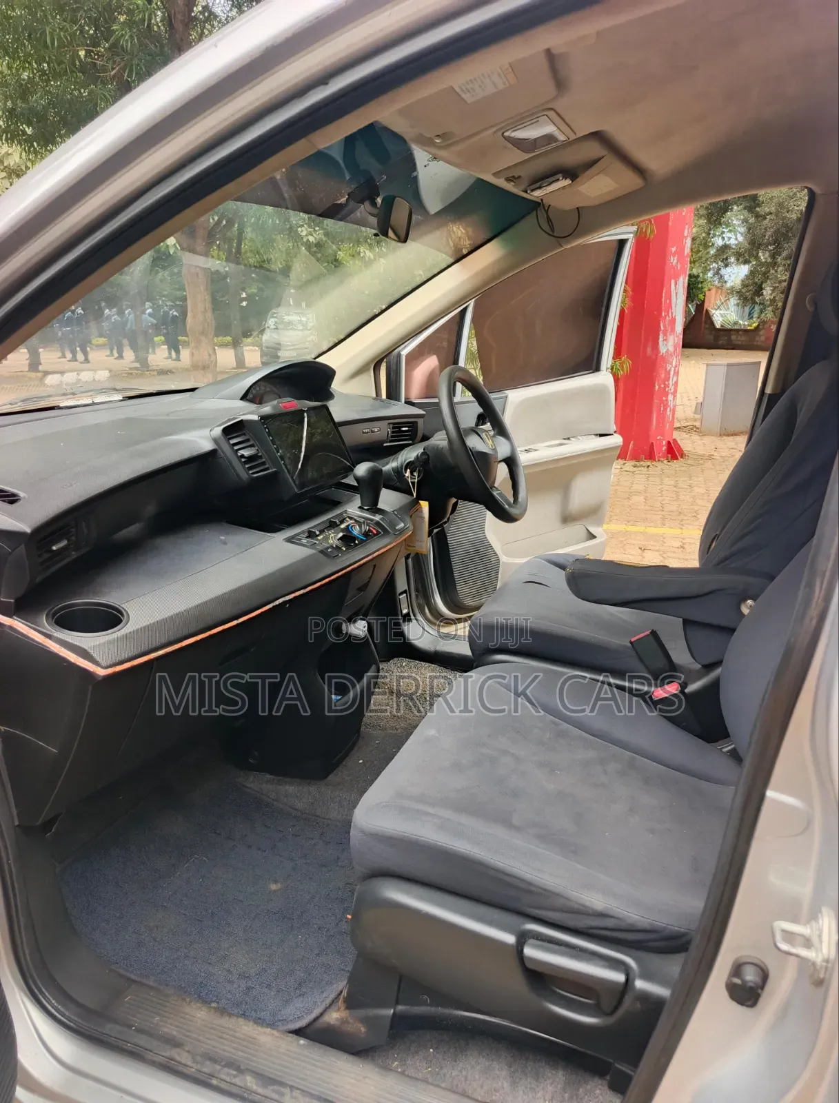 Honda Freed 2010 Silver