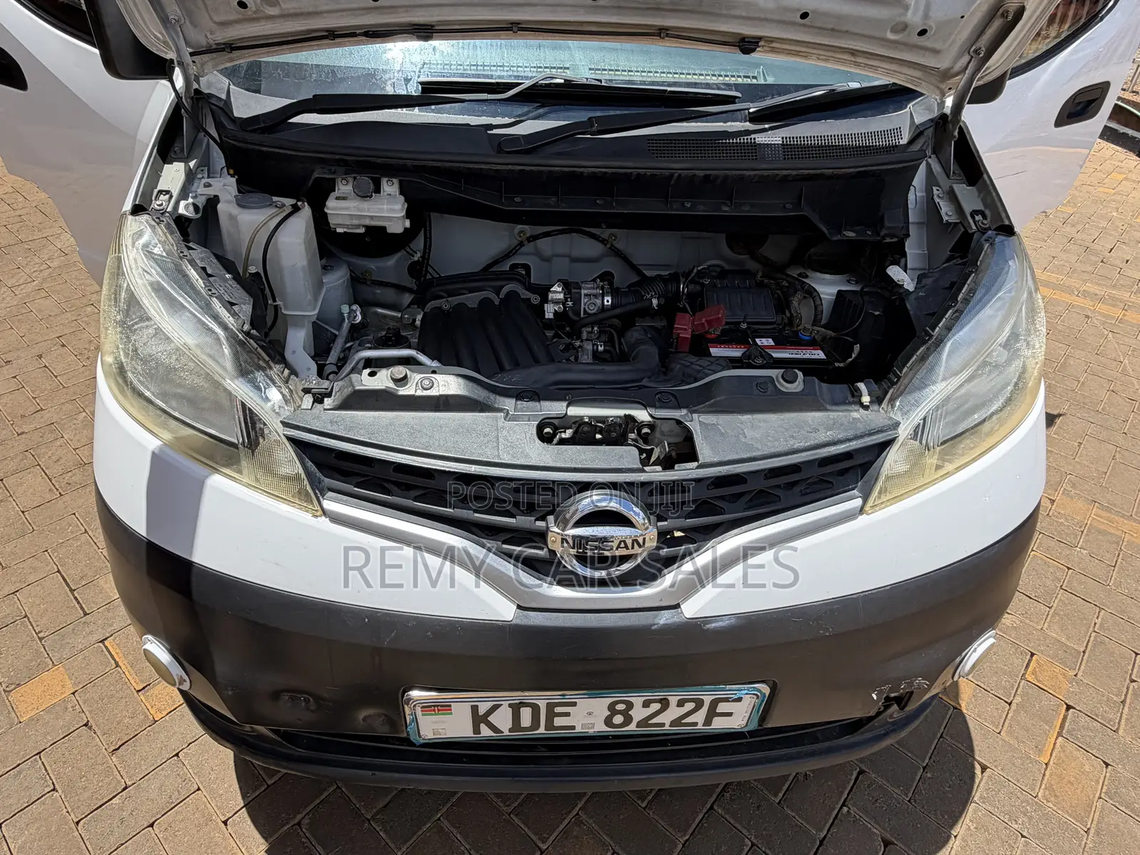 Nissan NV200 2015 White