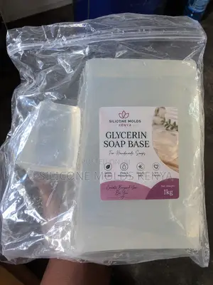 Ultra Clear Glycerin Soap Base 1KG, Melt & Pour, Transparent