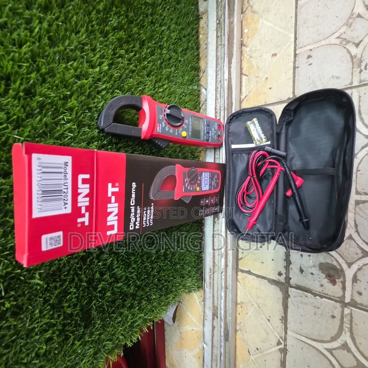 Unit T Clamp Meter
