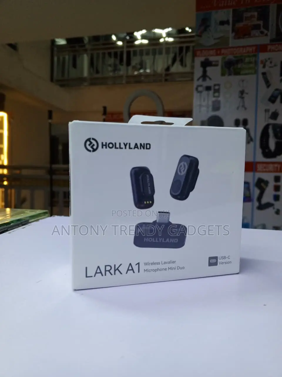 Hollyland Lark A1 Mini Duo Wireless Microphone for Digital Media