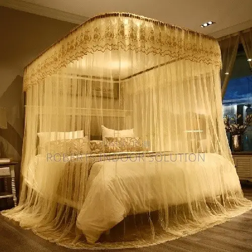 Mosquito Net Built With a U-Shaped Track