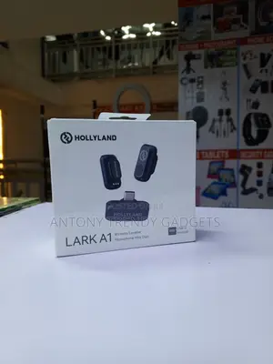 Hollyland Lark A1 Mini Duo Wireless Microphone for Mobile Filming