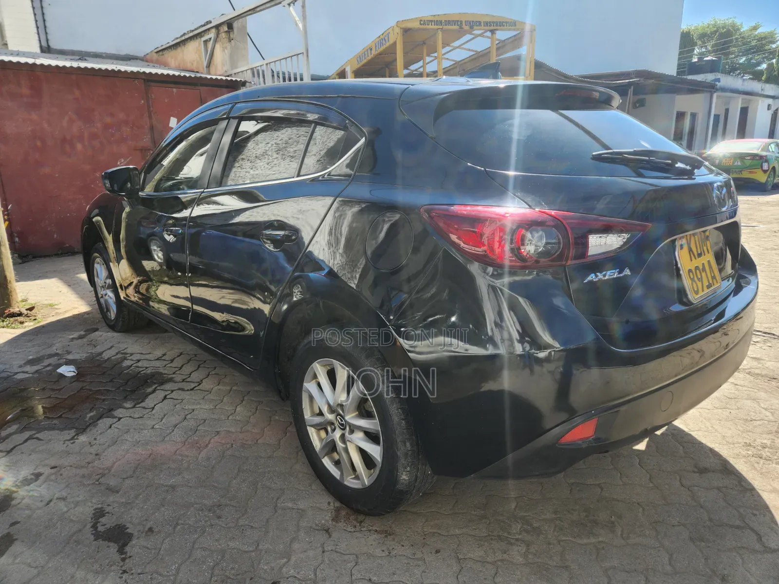 Mazda Axela 2015 Black