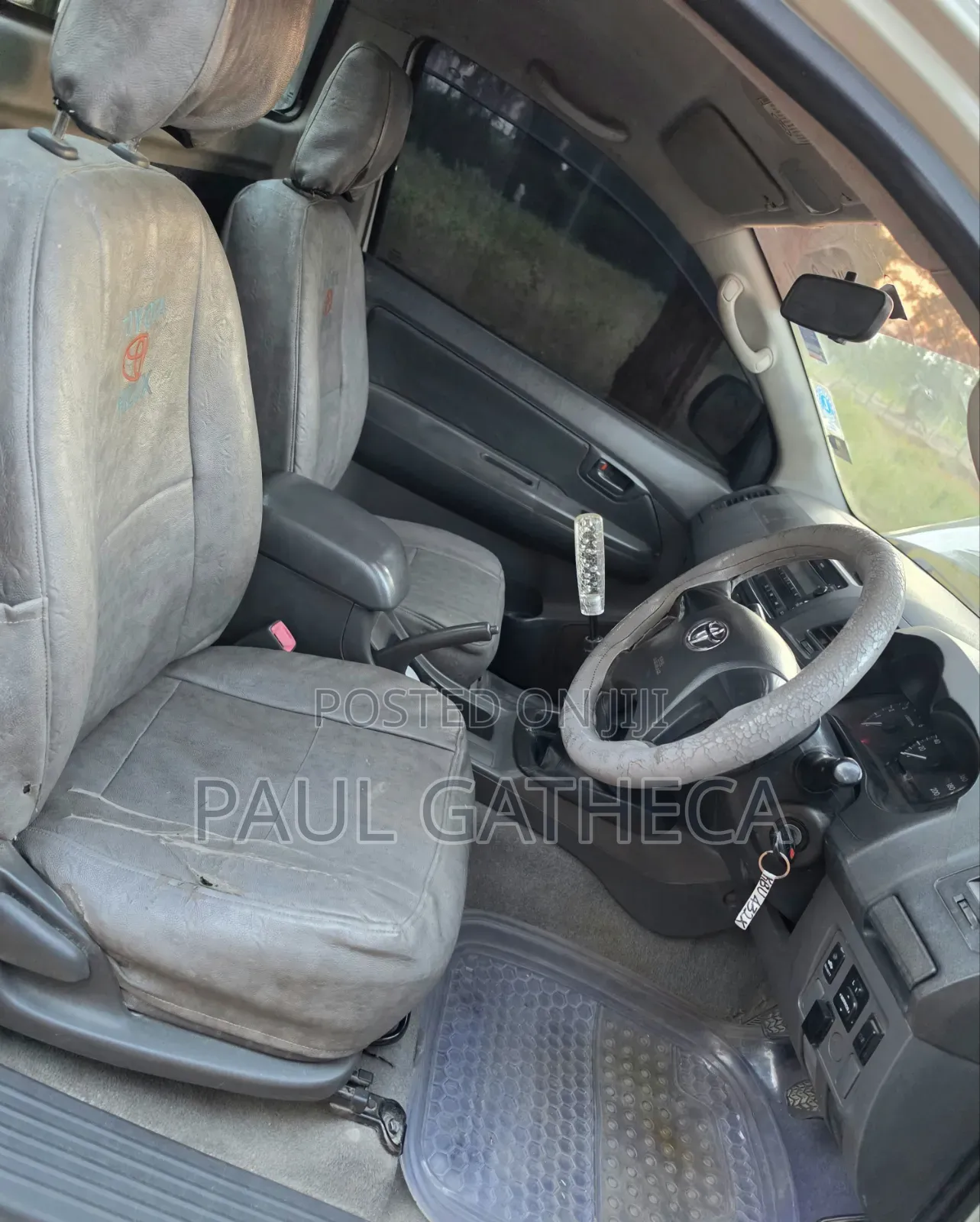 Toyota Hilux 2012 Silver