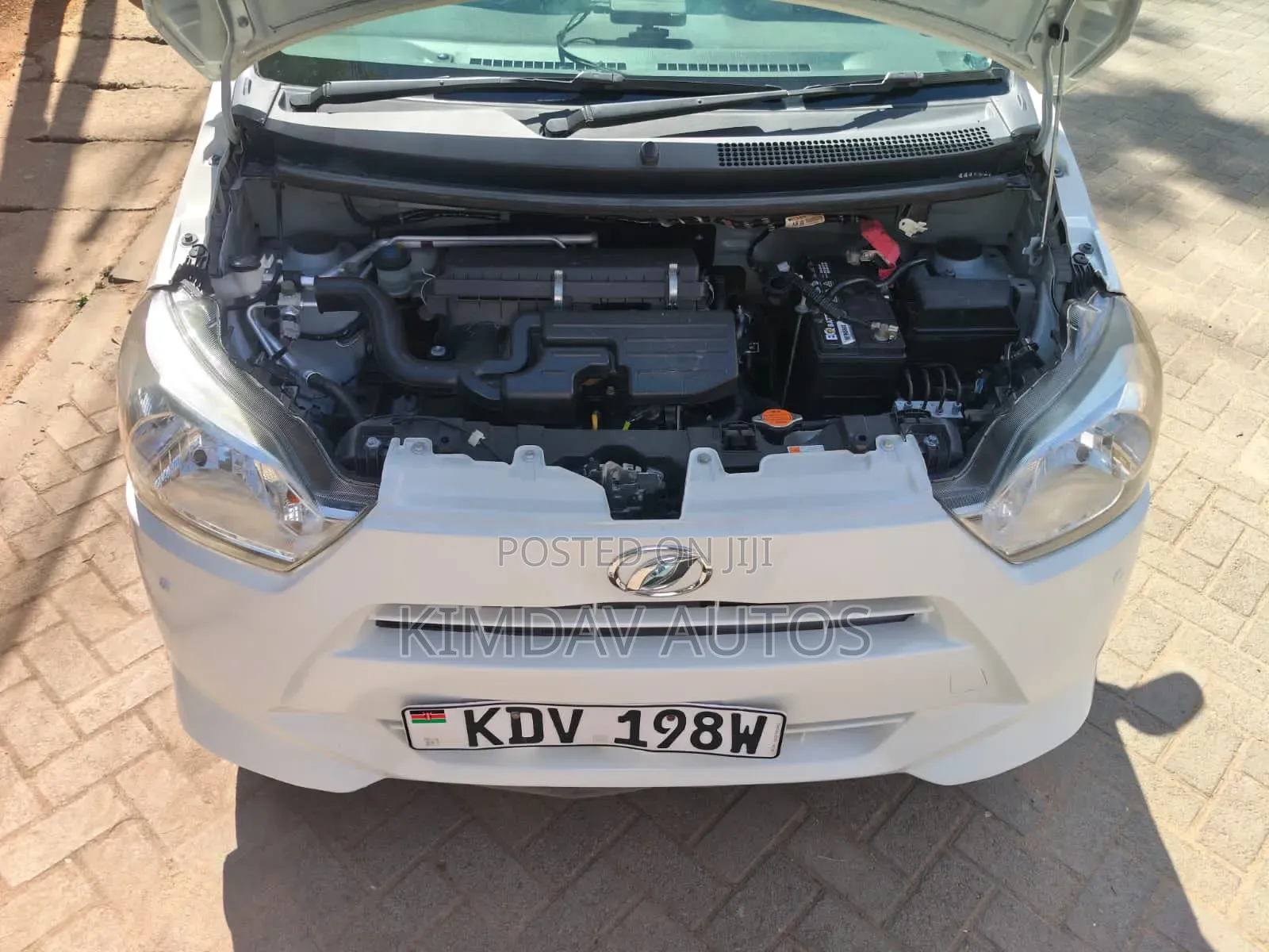 Daihatsu Mira 2018 White