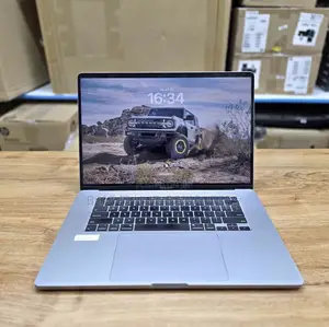 Laptop Apple MacBook Pro 2019 16GB Intel Core i7 SSD 256GB