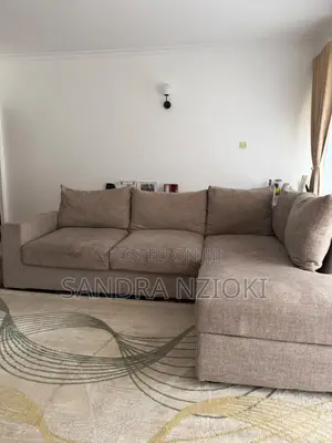 5 Seater L-Shaped Couch