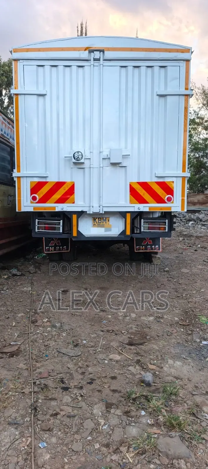 Mitsubishi 2014 White