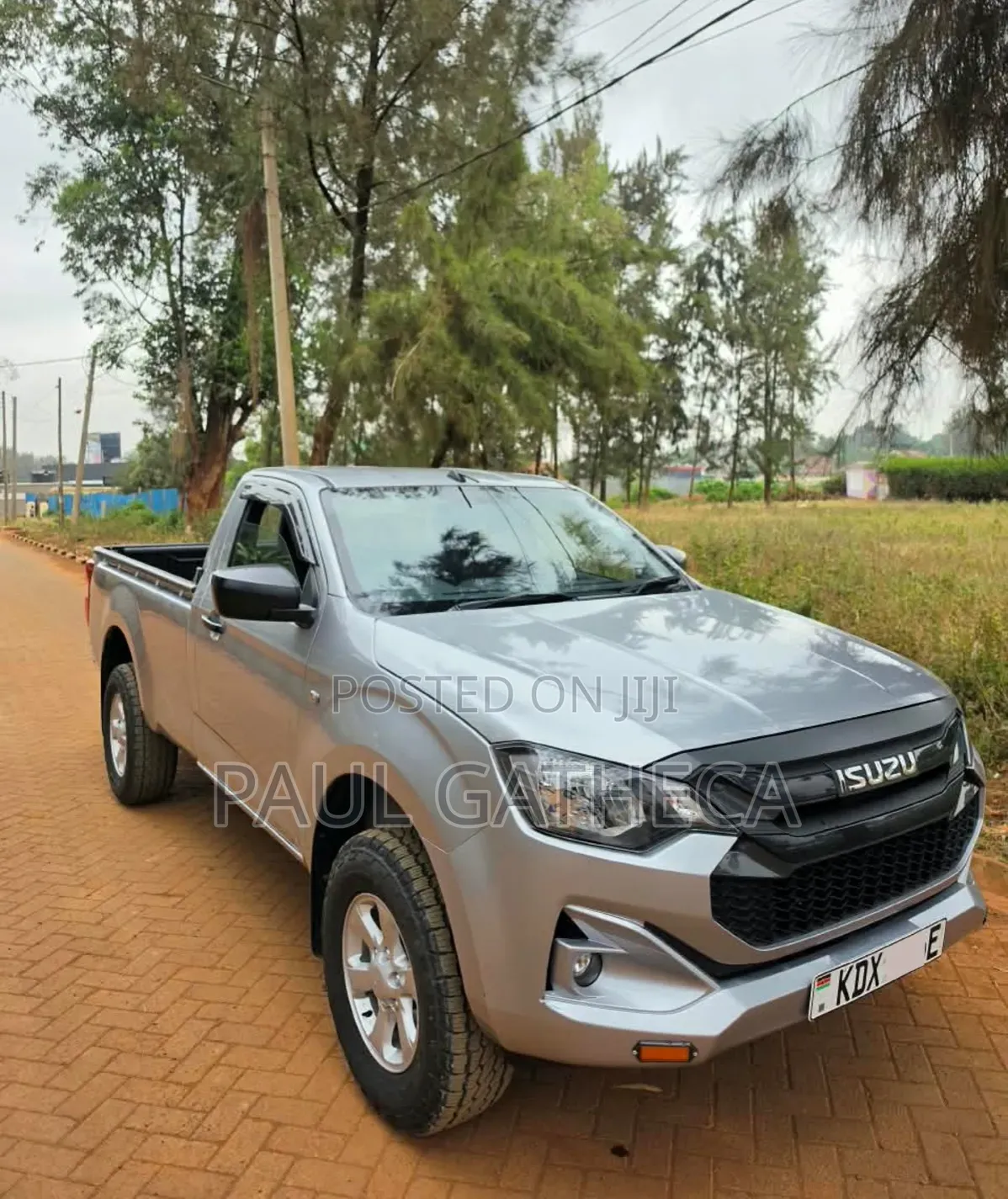 Isuzu D-MAX 2026 Silver