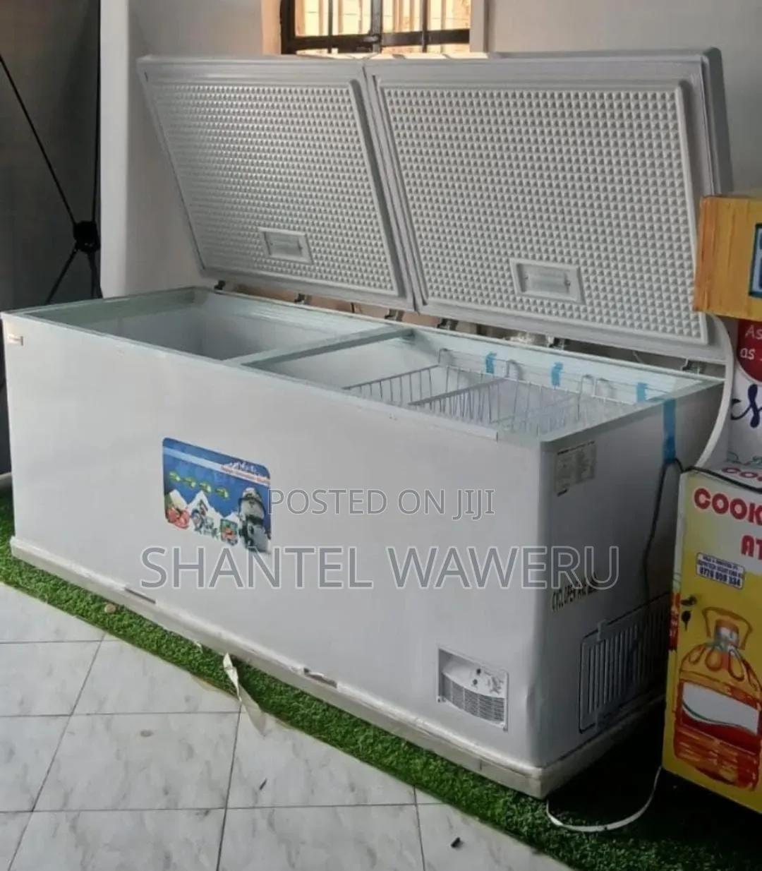 700litres Premium Chest Freezer Brand New