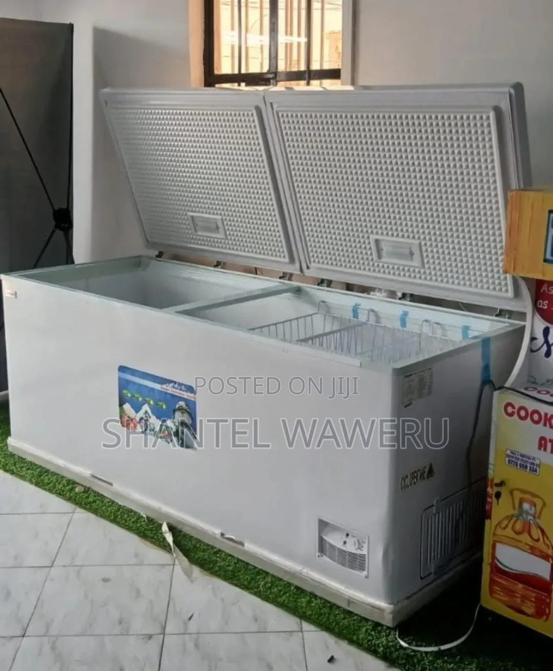 700litres Premium Chest Freezer Brand New