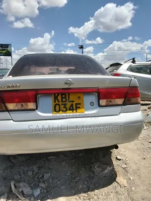 Nissan FB15 2005 Silver