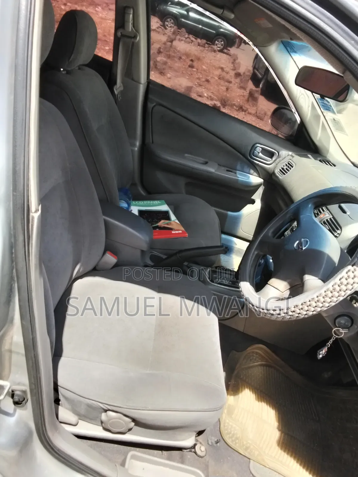 Nissan FB15 2005 Silver