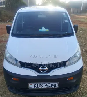 Nissan Caravan (Urvan) 2017 White