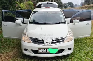 Nissan Tiida 2011 White