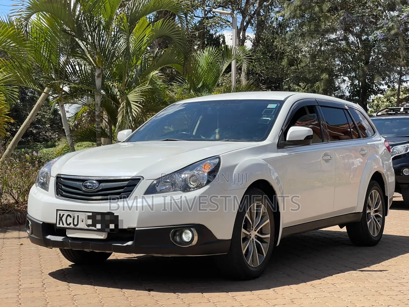 Subaru Outback 2012 White