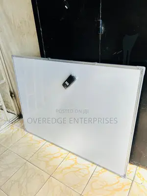 Magnetic Display and Tuition Whiteboard 4ftx3ft